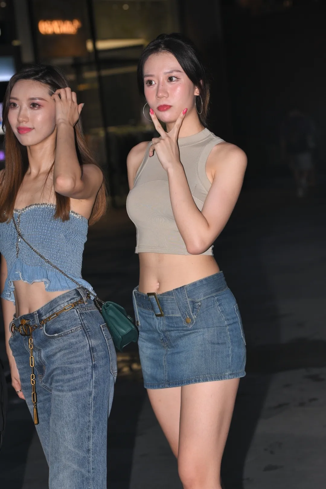 [街拍裙装系列] 靓丽高挑牛仔裙[39P1.16GB]